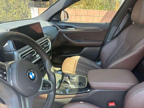 BMW-X4-2024