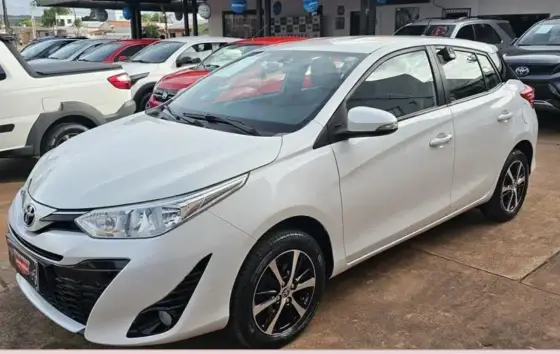 TOYOTA YARIS 1.5 16V FLEX XS MULTIDRIVE