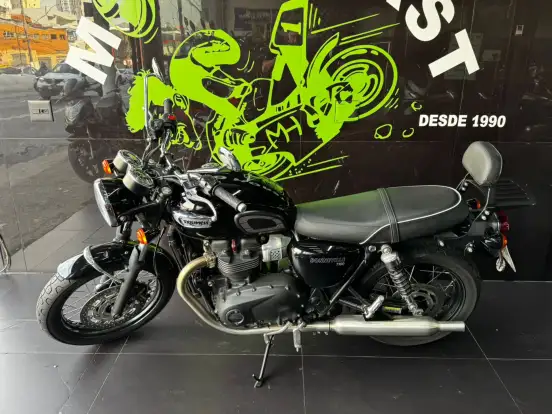 TRIUMPH-BONNEVILLE T100 900-2023