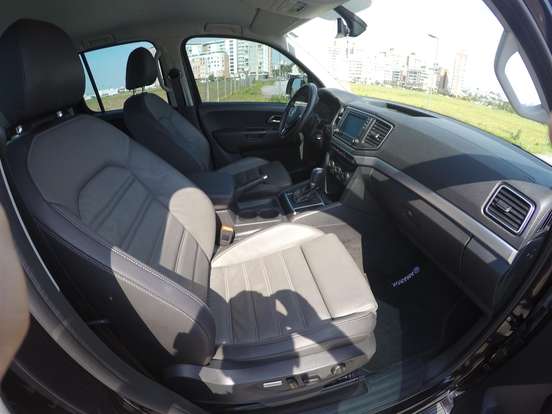VOLKSWAGEN-AMAROK-2.0 HIGHLINE 4X4 CD 16V TURBO INTERCOOLER DIESEL 4P AUTOMÁTICO VOLKSWAGEN-AMAROK-2016