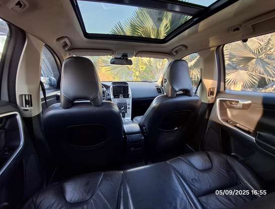 VOLVO-XC60-2009