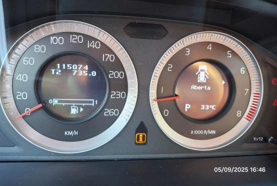 VOLVO-XC60-2009