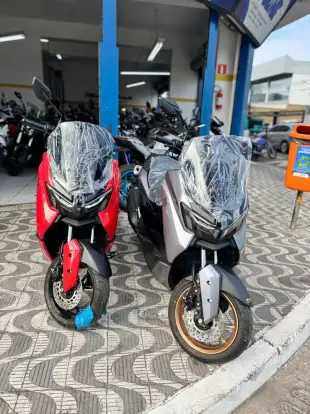 YAMAHA-NMAX CONNECTED 160 ABS-2025