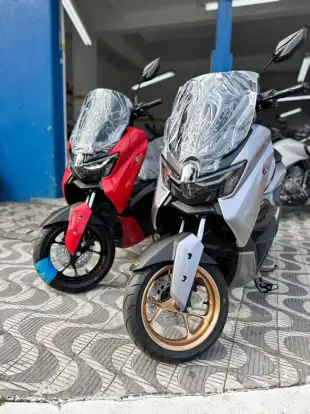 YAMAHA-NMAX CONNECTED 160 ABS-2025