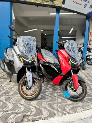 YAMAHA-NMAX CONNECTED 160 ABS-2025