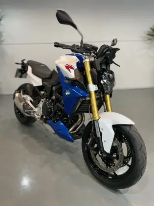 BMW F 900 R SPORT PLUS 