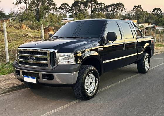 FORD F-250 3.9 XLT MAX POWER 4X4 CD DIESEL 4P MANUAL