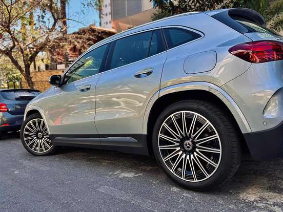MERCEDES-BENZ-GLA 200-1.3 MHEV AMG LINE 7G-DCT MERCEDES-BENZ-GLA 200-2023