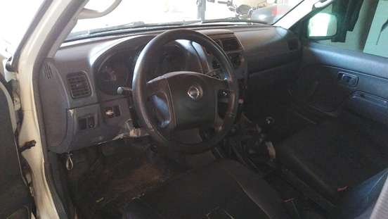 NISSAN-FRONTIER-2005