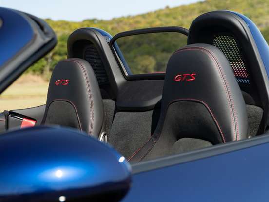 PORSCHE-718-4.0 H6 GASOLINA BOXSTER GTS PDK PORSCHE-718-2023