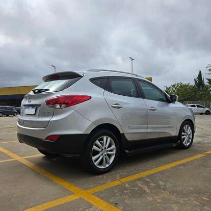 HYUNDAI-IX35-2.0 MPFI GLS 4X2 16V GASOLINA 4P AUTOMÁTICO HYUNDAI-IX35-2010