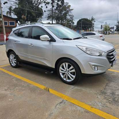 HYUNDAI-IX35-2010