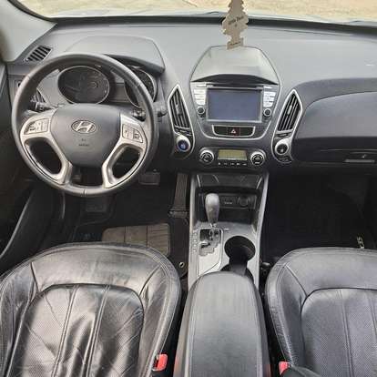 HYUNDAI-IX35-2010