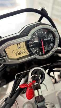 TRIUMPH-TIGER EXPLORER ABS-2015