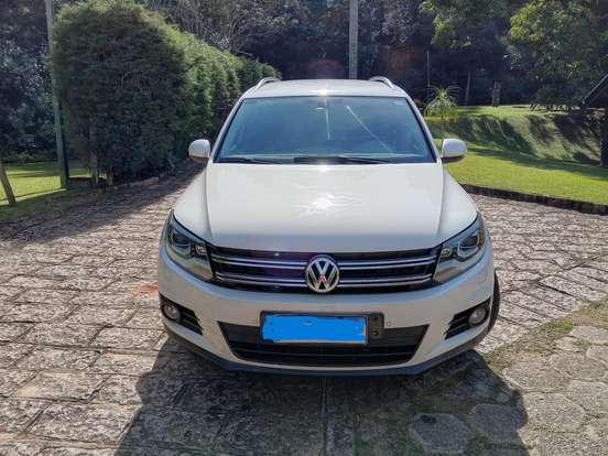 VOLKSWAGEN-TIGUAN-2.0 TSI 16V TURBO GASOLINA 4P TIPTRONIC VOLKSWAGEN-TIGUAN-2011