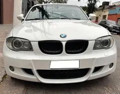 BMW 130i 3.0 SPORT HATCH 24V GASOLINA 4P AUTOMÁTICO BMW 130i 3.0 SPORT HATCH 24V GASOLINA 4P AUTOMÁTICO