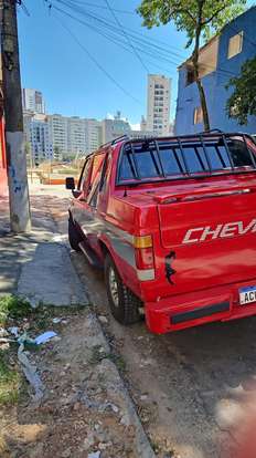 CHEVROLET-D20-1992