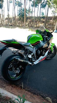 Kawasaki Ninja-zx-10r-abs do ano 2022: Motos usadas, seminovas e novas