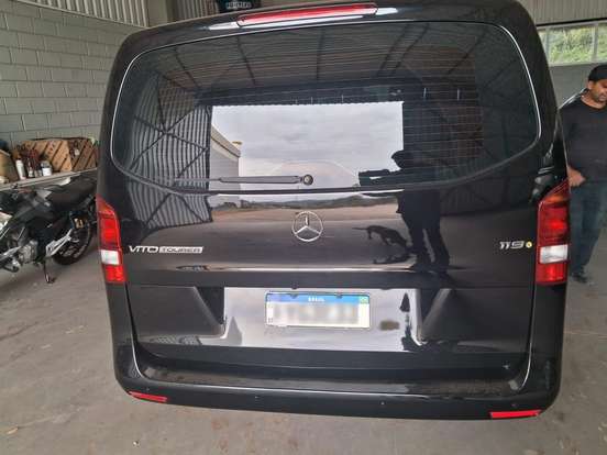 MERCEDES-BENZ-VITO-2.0 CGI FLEX TOURER 119 LUXO 8L MANUAL MERCEDES-BENZ-VITO-2017