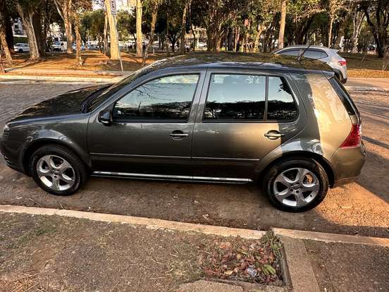 VOLKSWAGEN-GOLF-1.6 MI 8V FLEX 4P MANUAL VOLKSWAGEN-GOLF-2012