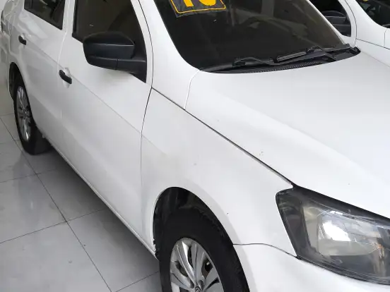 VOLKSWAGEN-VOYAGE-1.6 MSI TOTALFLEX COMFORTLINE 4P MANUAL VOLKSWAGEN-VOYAGE-2017
