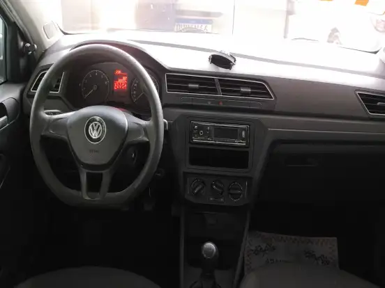 VOLKSWAGEN-VOYAGE-1.6 MSI TOTALFLEX COMFORTLINE 4P MANUAL VOLKSWAGEN-VOYAGE-2017