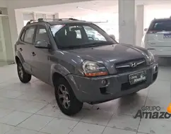HYUNDAI TUCSON 2.0 MPFI GLS 16V 143CV 2WD FLEX 4P AUTOMÁTICO HYUNDAI TUCSON 2.0 MPFI GLS 16V 143CV 2WD FLEX 4P AUTOMÁTICO