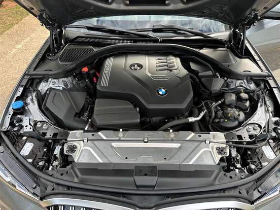 BMW-320i-2.0 16V TURBO FLEX M SPORT AUTOMÁTICO BMW-320i-2024