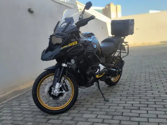 BMW-R 1250 GS ADVENTURE PREMIUM 40 ANOS BMW-R 1250 GS ADVENTURE PREMIUM 40 ANOS-2021