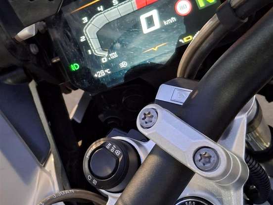 BMW-R 1250 GS ADVENTURE PREMIUM BMW-R 1250 GS ADVENTURE PREMIUM-2024