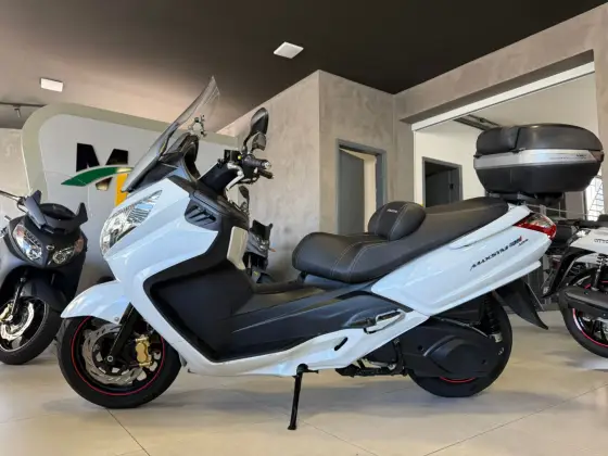 DAFRA MAXSYM 400i 
