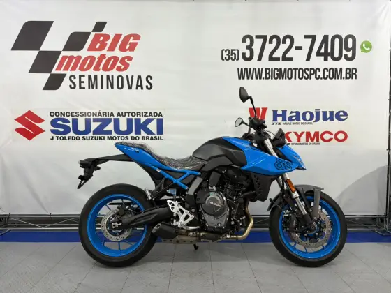 SUZUKI GSX-8S 