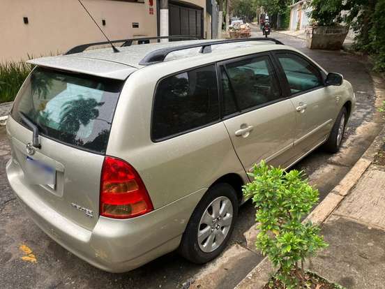 TOYOTA-FIELDER-1.8 XEI 16V FLEX 4P AUTOMÁTICO TOYOTA-FIELDER-2008