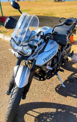 TRIUMPH TIGER 800 XRX 