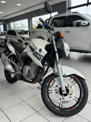 YAMAHA YS 250 FAZER 