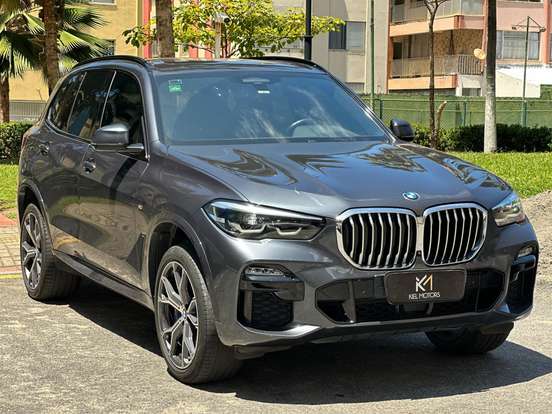 BMW-X5-3.0 I6 TURBO HÍBRIDO XDRIVE45E M SPORT AUTOMÁTICO BMW-X5-2020