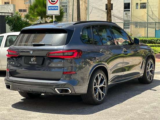 BMW-X5-3.0 I6 TURBO HÍBRIDO XDRIVE45E M SPORT AUTOMÁTICO BMW-X5-2020