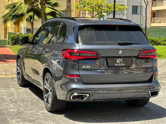BMW-X5-3.0 I6 TURBO HÍBRIDO XDRIVE45E M SPORT AUTOMÁTICO BMW-X5-2020