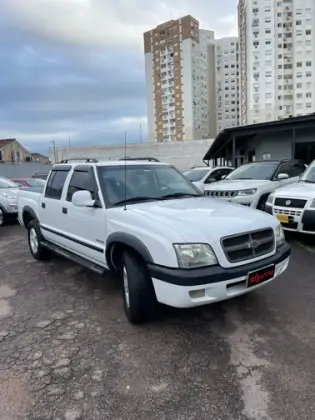 CHEVROLET S10 2.4 ADVANTAGE 4X2 CD 8V FLEX 4P MANUAL