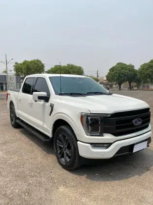 FORD F-150 5.0 V8 GASOLINA CD LARIAT FX4 AUTOMÁTICO