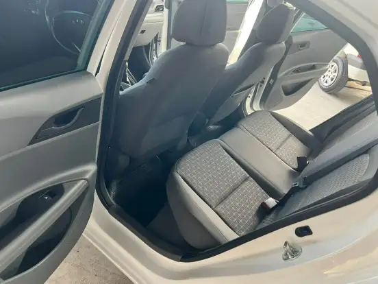 HYUNDAI-HB20S-2022