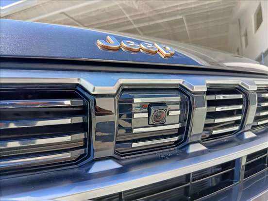 JEEP-COMMANDER-2025