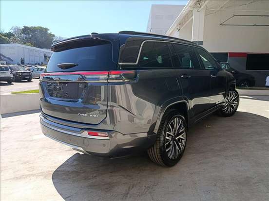 JEEP-COMMANDER-2025