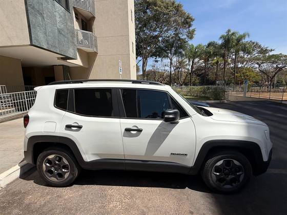 Imagem de JEEP RENEGADE 1.8 16V FLEX SPORT 4P AUTOMÁTICO