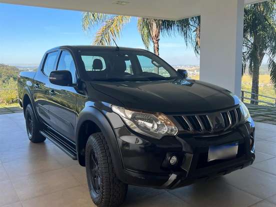 MITSUBISHI-L200 TRITON-2.4 16V TURBO DIESEL OUTDOOR HPE CD 4X4 AUTOMÁTICO MITSUBISHI-L200 TRITON-2020