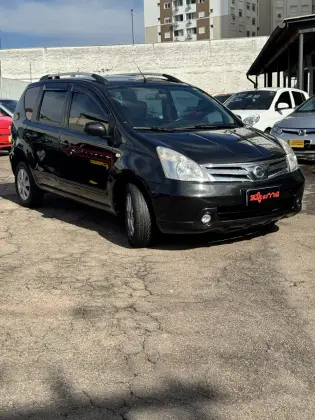 NISSAN LIVINA 1.8 SL 16V FLEX 4P AUTOMÁTICO