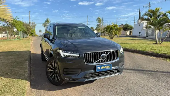 VOLVO XC90 2.0 D5 DIESEL MOMENTUM AWD GEARTRONIC
