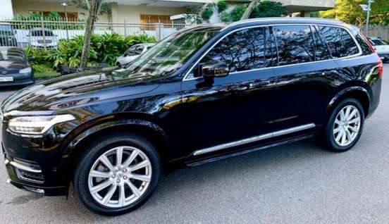 VOLVO-XC90-2016