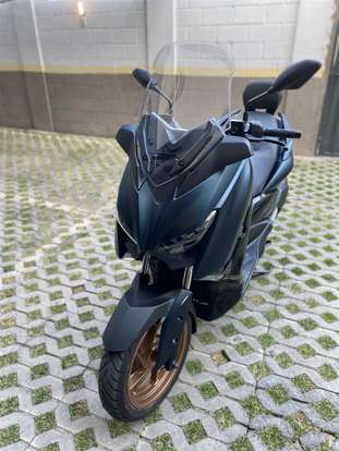 YAMAHA-XMAX ABS-2023