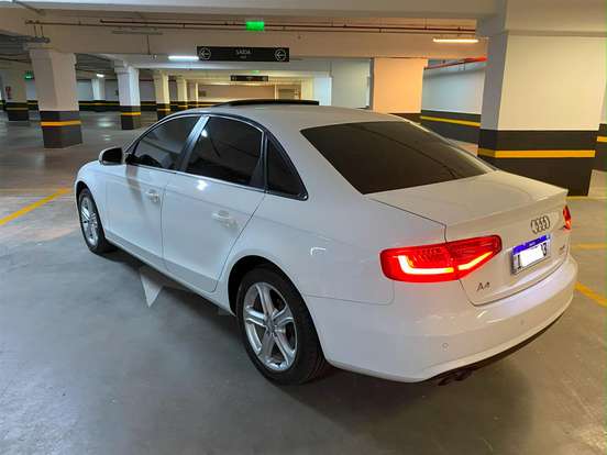 AUDI-A4-2013